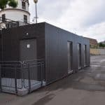 Toilettencontainer an der Freitreppe wieder geöffnet