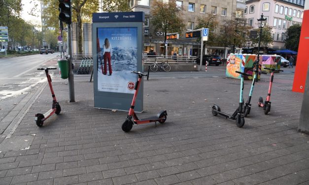 E‑Roller — Klima-Retter oder Verkehrs-Rüpel