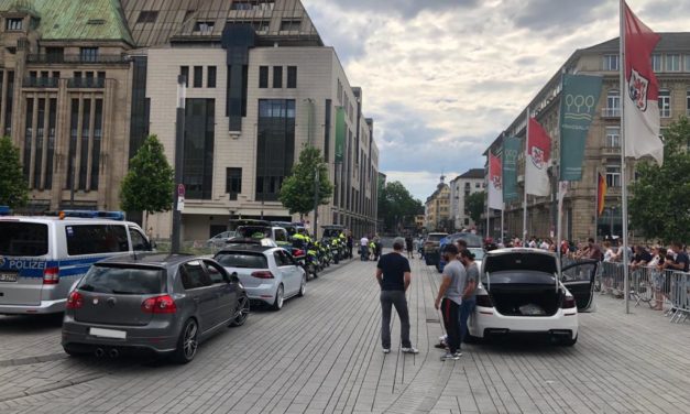 Tiefer — Schneller — Lauter    Tuning Kontrolle an der&nbsp;Kö