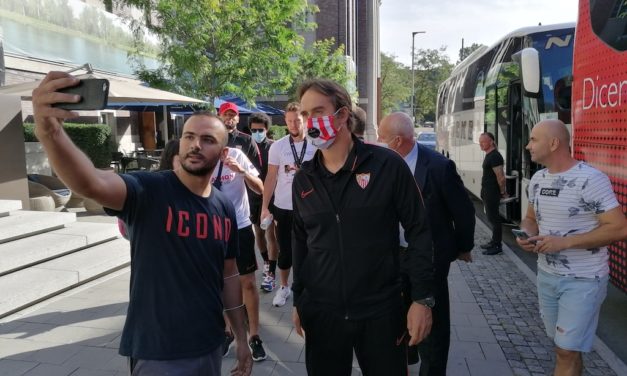 Der Europa League&nbsp; Sieger verläßt sein Quartier…