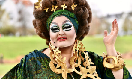 Mit der Freifrau von Kö und Heinemann unterwegs