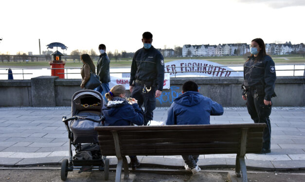 Verweilverbot in Düsseldorf — Besucheransturm blieb&nbsp;aus