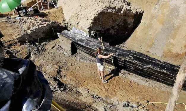 Nassholz-Konservierung des “Plattbodenschiffes” ist nach 10 Jahren abgeschlossen