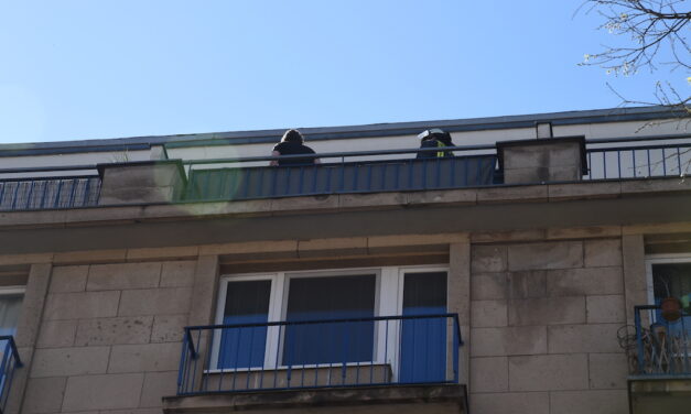 Risse im Gebäude vom Steigenberger Hotel