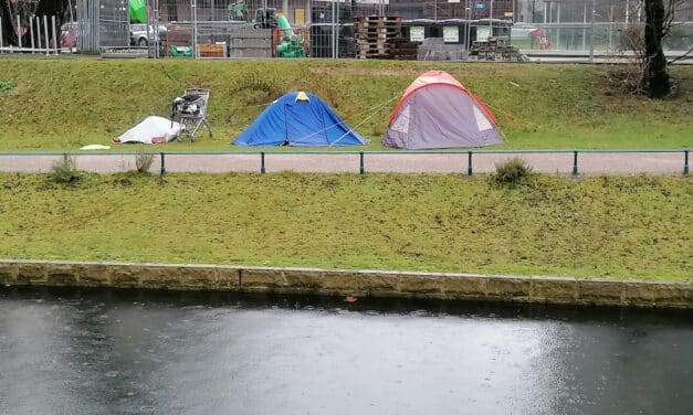 Niemand muss auf der Straße übernachten!