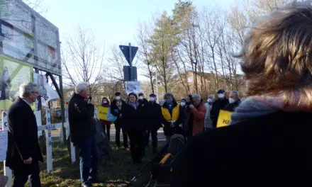 Mahnwache zum 15. Jahrestag der Genehmigung der CO-Pipeline
