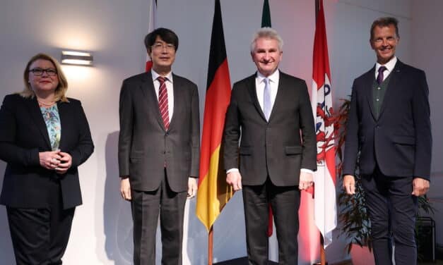 Deutsch-japanisches Netzwerken im Zeichen der Kirschblüte