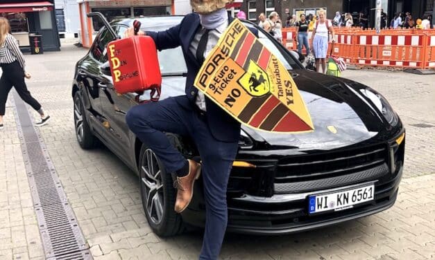 Obdachlose wollen 9‑Euro-Ticket für&nbsp;immer