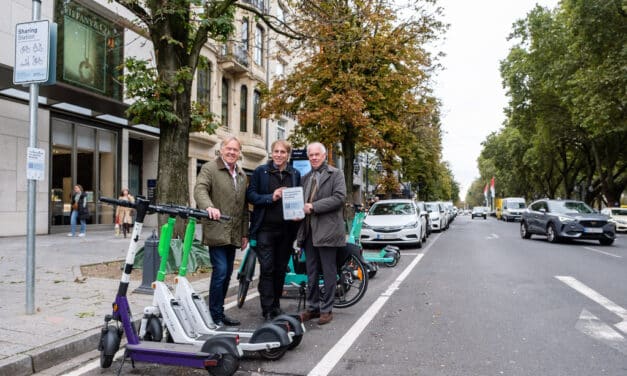 Neue Regeln schränken E‑Scooter-Parken auf der Kö&nbsp;ein