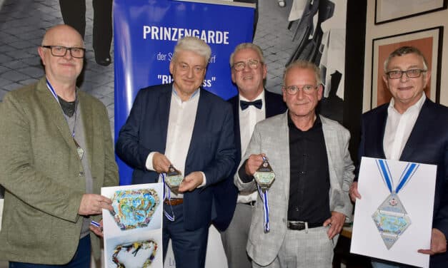 Vorstellung des neuen Sessionsordens der Prinzengarde Blau-Weiss