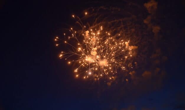 Bezirksregierung kontrolliert pyrotechnische Artikel und Verkaufsstellen