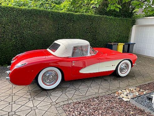 Auffällige Corvette C1 gestohlen