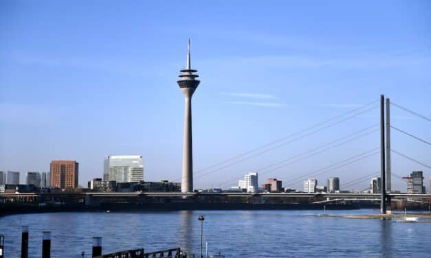 PKW Fahrer verlor Kontrolle über sein Fahrzeug