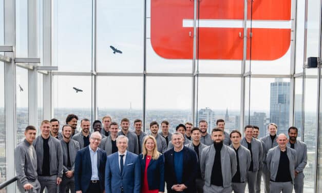 Autogrammstunde der Fortuna in der  Stadtsparkasse Düsseldorf