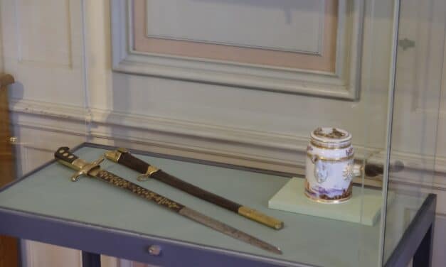NEUANKÄUFE FÜR SCHLOSS BENRATH: Zeitreise durch die Geschichte im Museum Corps de&nbsp;Logis
