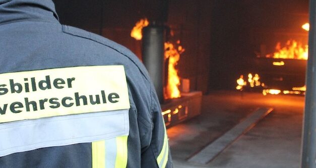 Rettungsdienstschule der Feuerwehr Düsseldorf erhält Auszeichnung zur “Akademischen Lehrschule”