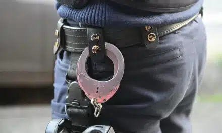 Bilk: Größere Menge Kokain und Bargeld bei Wohnungsdurchsuchung gefunden