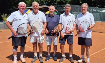 Nach Saison ohne Niederlage — Tennis-Senioren des ATC jetzt in Niederrheinliga