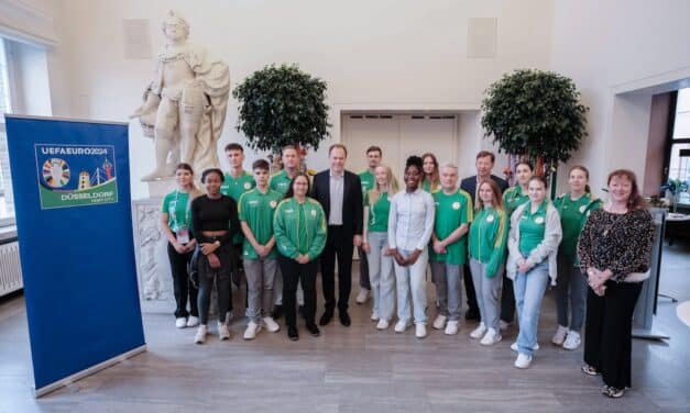 OB Dr. Keller dankt EURO-Volunteers aus den Partnerstädten und städtischen Auszubildenden