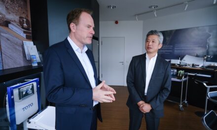 OB Dr. Keller besucht japanische Firmen in Düsseldorf