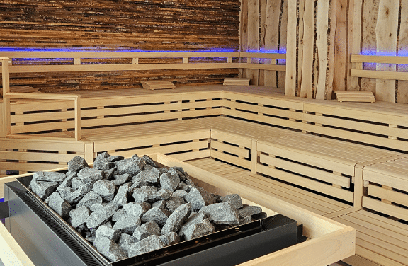 Modernisierte Suomi-Sauna öffnet wieder