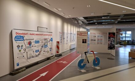 Ausstellung zur Radverkehrsförderung im KAP 1