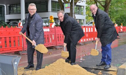 Spatenstich für den barrierefreien Ausbau der Haltestelle „Prinzenallee“