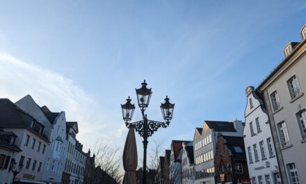 Endlosschleife Kaiserswerther Markt