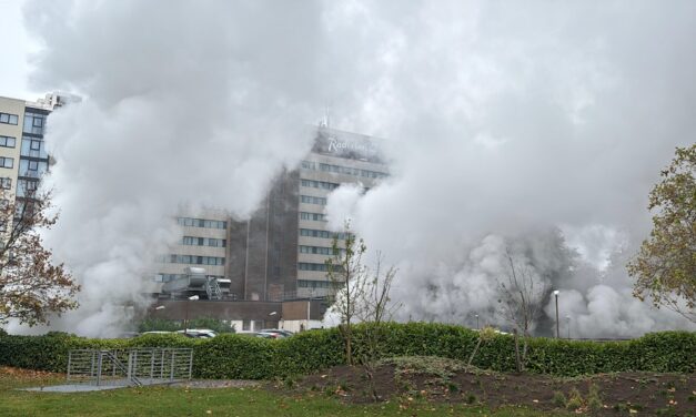 Erstmeldung: Brandmeldung – Feuer in Tiefgarage in Düsseldorf