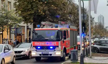 Verpuffung in Wohnhaus — Mieter verletzt, keine Auswirkung auf das Gebäude