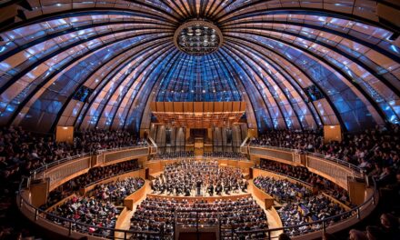 Tonhalle Düsseldorf stellt erneut Aborekord auf: Saison 2024/25 erreicht Höchststand an Abonnements