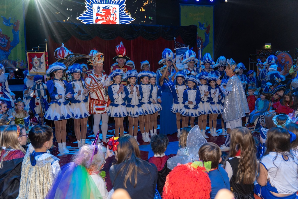 Blau-Weißer Kinderkarneval im Henkelsaal © LB / Olaf Oidtmann