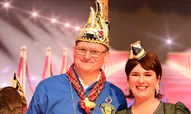 Handwerker zünden Feuerwerk der guten Laune im Rheinlandsaal