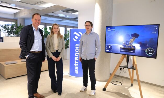 Spieleentwicklung in Düsseldorf: OB Dr. Keller besucht “astragon Entertainment GmbH”