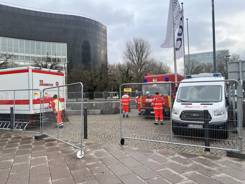 Rettungsstation am Kunstmuseum Grabbeplatz © Lokalbüro