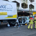 Schwerer Verkehrsunfall auf der Benrather Straße – Fahrer verstirbt im Krankenhaus