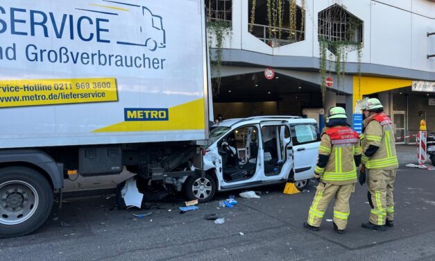 Folgemeldung — Schwerer Verkehrsunfall am Carlsplatz — Ursache ermittelt