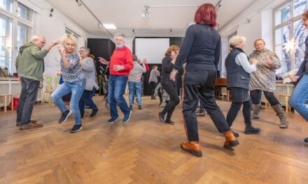 Neues Tanztheaterprojekt für Menschen 60+ im Theatermuseum