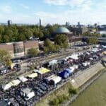 Düsseldorfer Fischmarkt startet in die neue Saison: Kulinarische Vielfalt am Rhein