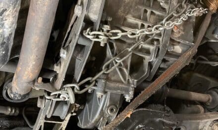 Aus dem Verkehr heraus gezogener LKW © Polizei Düsseldorf