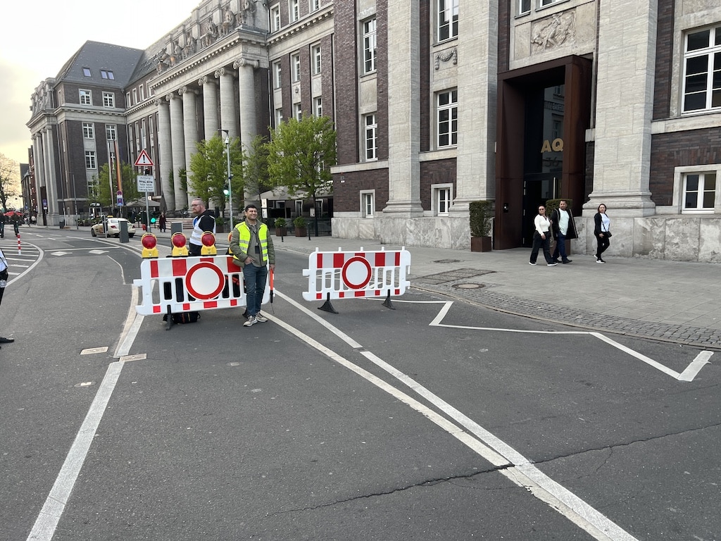 Polleranlage weiterhin außer Betrieb © Lokalbüro