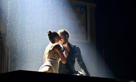 Urbaner Sommertraum am Rhein: Roncalli’s Apollo Varieté begeistert mit neuer Show „Summer in the&nbsp;City“