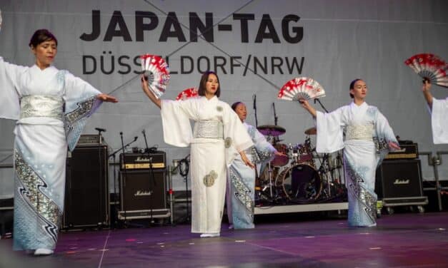 Japan-Tag: 380.000 Besucher trotzten „erhöhter Luftfeuchtigkeit“