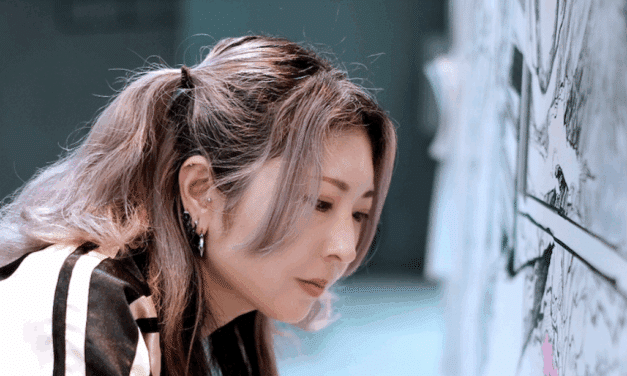 Live-Kunst und Manga-Magie im Sevens: Shinn Uchida erschafft XXL-Kunstwerk zum Japantag