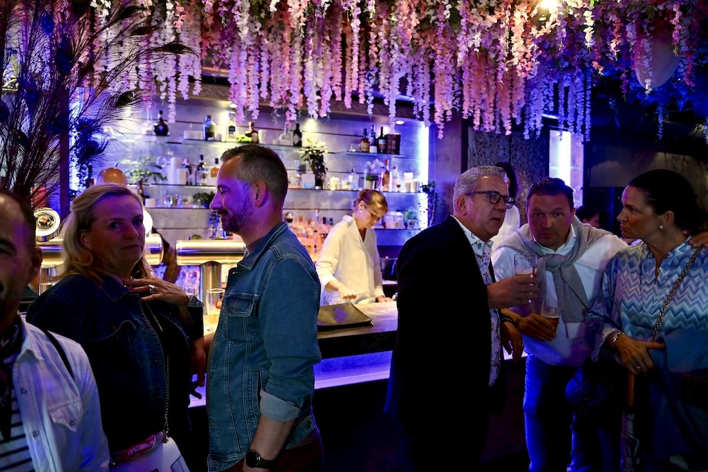 Ein Blick an die Bar © Lokalbüro