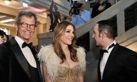 Glanzvoller Auftakt für den guten Zweck – Umbrella-Stiftung feiert erste Charity Night in Düsseldorf