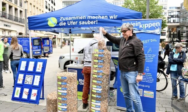 RhineCleanUp sammelte in Düsseldorf rund 270.000 Zigarettenkippen ein