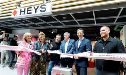 Heys International hebt am Düsseldorfer Airport mit prominenter Unterstützung ab