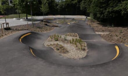 Stadt eröffnet Pumptrackanlage in der Freizeitanlage Heerdt