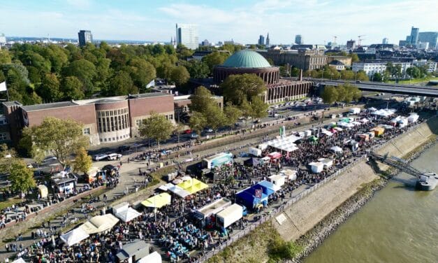 Letzter Fischmarkt 2025 am Tonhallenufer – Saisonabschluss in Düsseldorf
